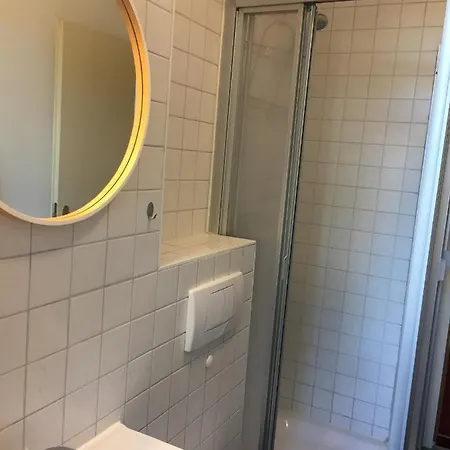 Apartment Huttenstrasse Halle *